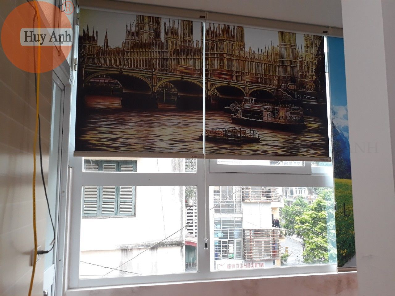 bán rèm cuốn tranh đẹp